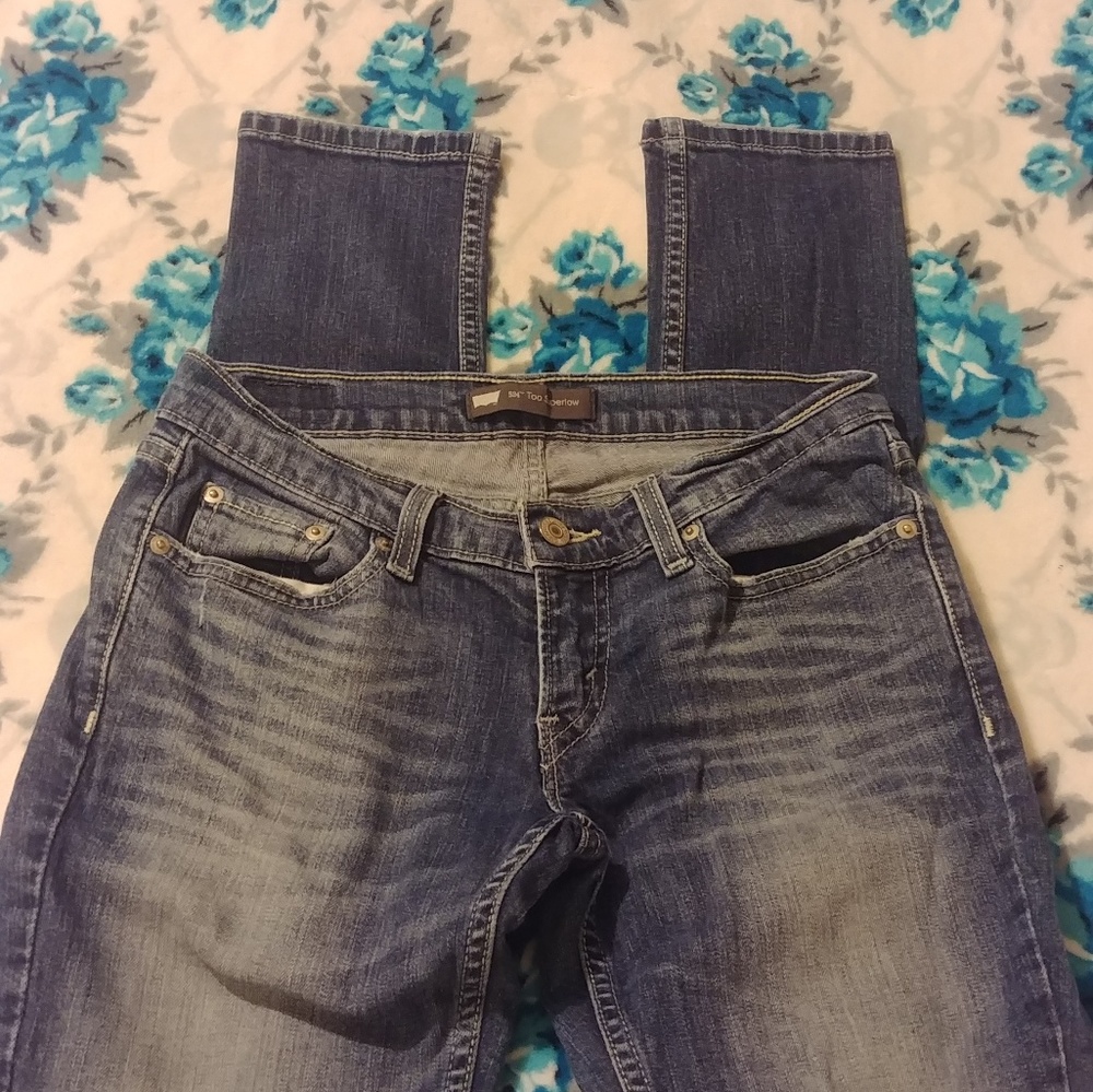 Levis jeans
